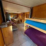 Les Rottes, Bas Ferme Proche Morillon Samoens Avec Verchaix