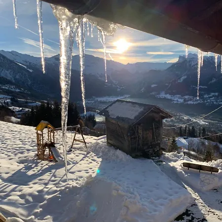 Les Rottes, Bas Ferme Proche Morillon Samoens Avec * Verchaix
